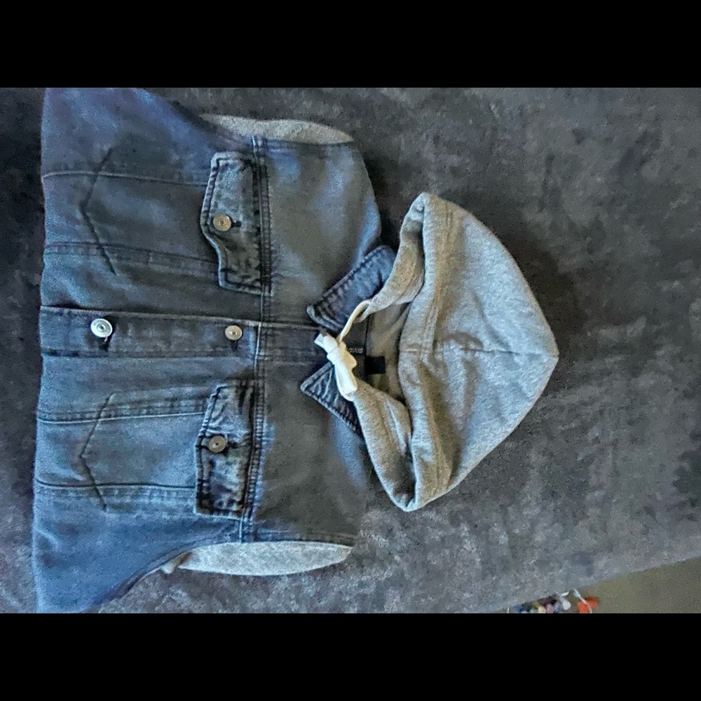 Denim jacket - Picture 3 of 4